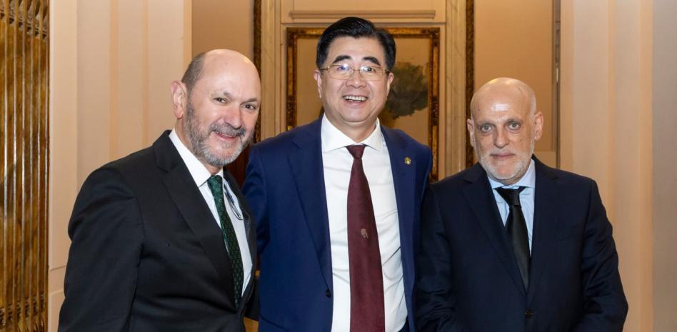 bti体育app下载-记者：中国足协与西甲合作为3年，将派中国教练赴西甲培训